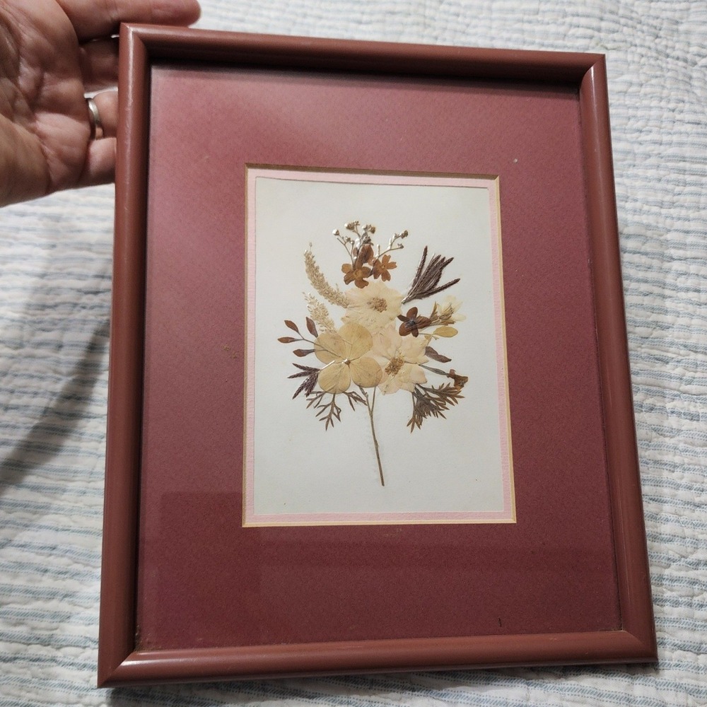 Vintage Figi Giftware Pressed Flower Framed Art Boho Cottagecore 8x10 SF 100D